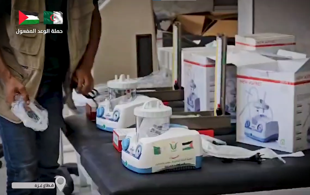 جمعية البركة توفر أجهزة طبية لمستشفى المعمداني بقطاع غزة